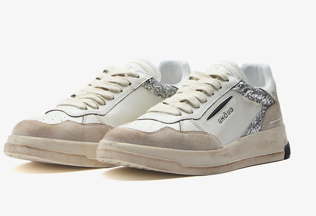 GHŌUD <br> Baskets TWEENER LOW BOOMERANG PAILLETTES <br> BLANC ARGENT