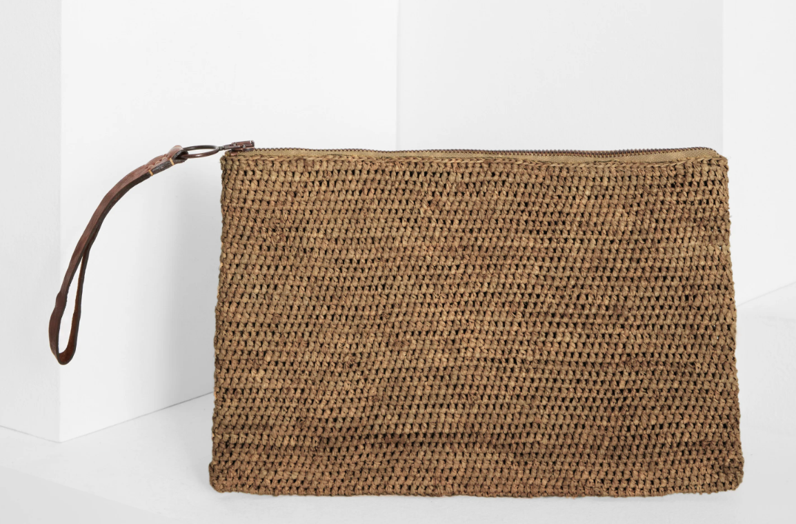 IBELIV <br> Pochette Amphy <br> Raphia Black Tea