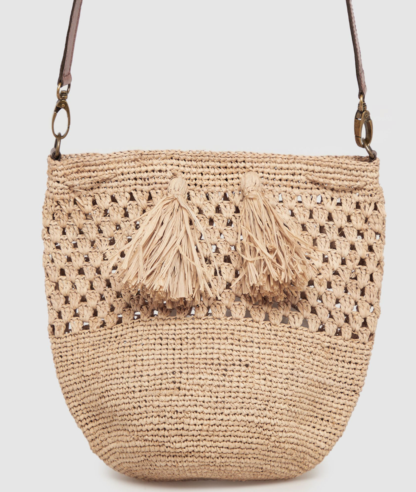 IBELIV <br>Sac Haingo <br> Raphia