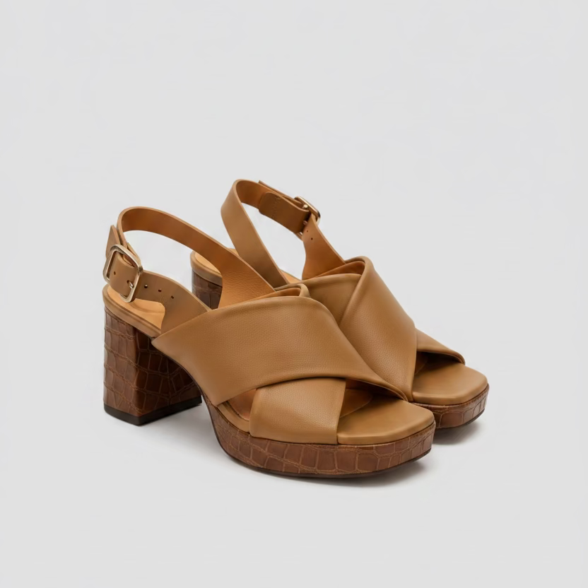 CHIE MIHARA <br> Sandale GALMA <br> Camel