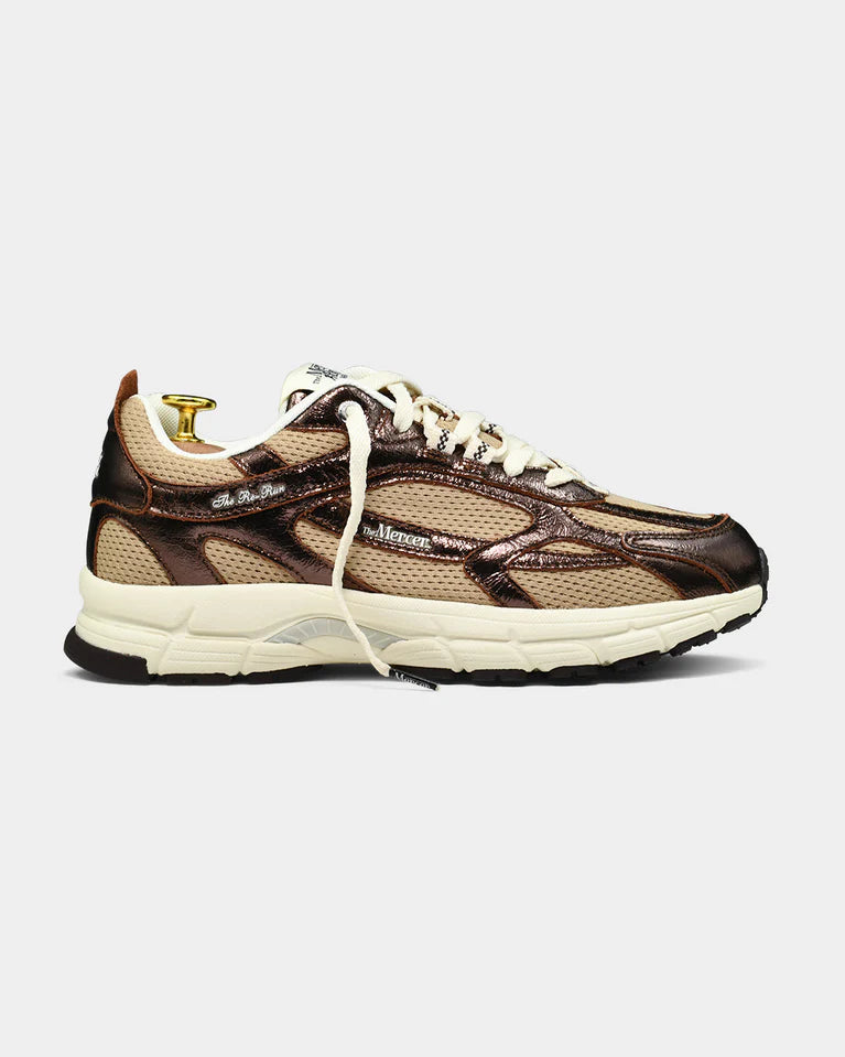 SNICKERS MERCER BRAND THE RE-RUN CRACKED