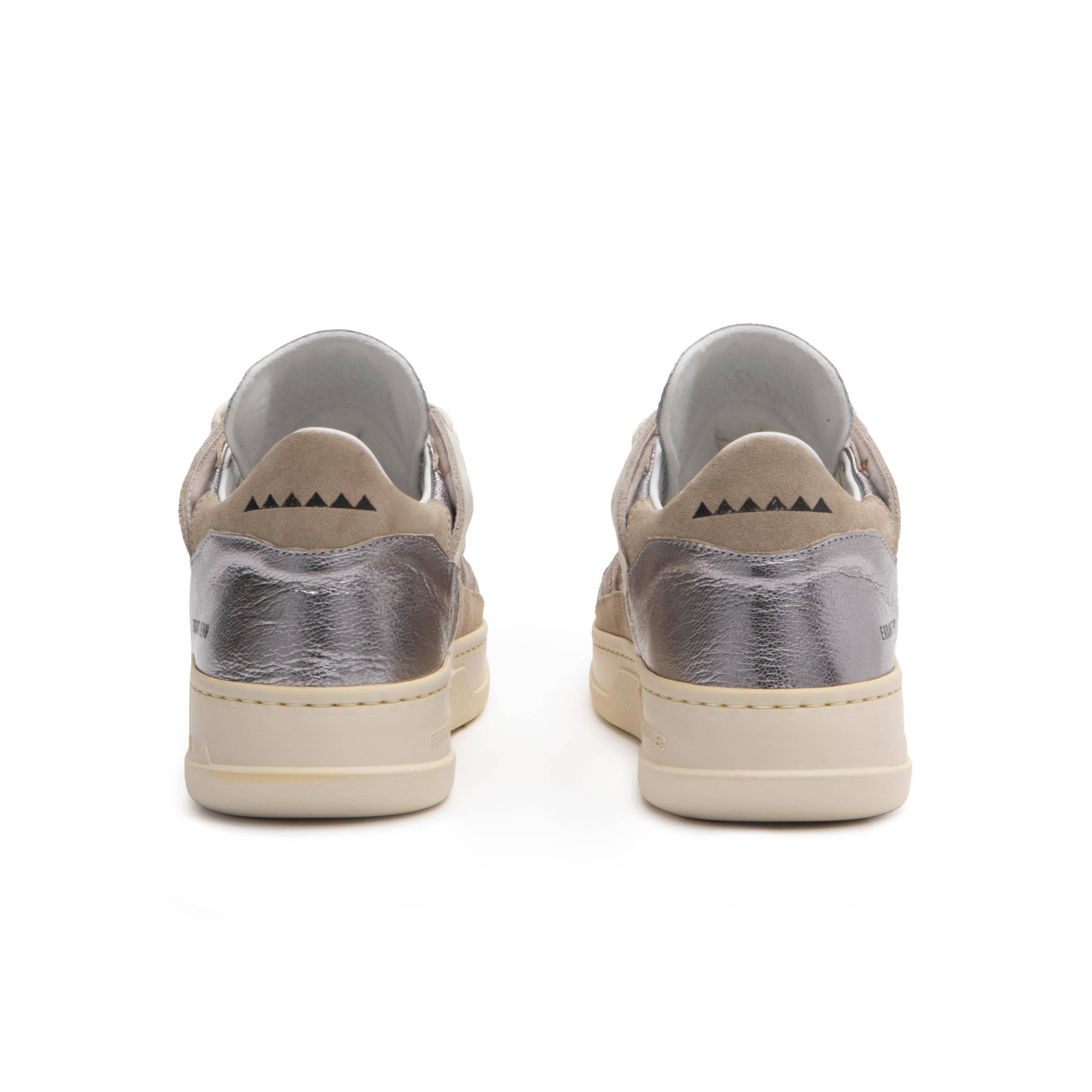 RUN OF <br> Baskets Low Bronze <br> Bronze
