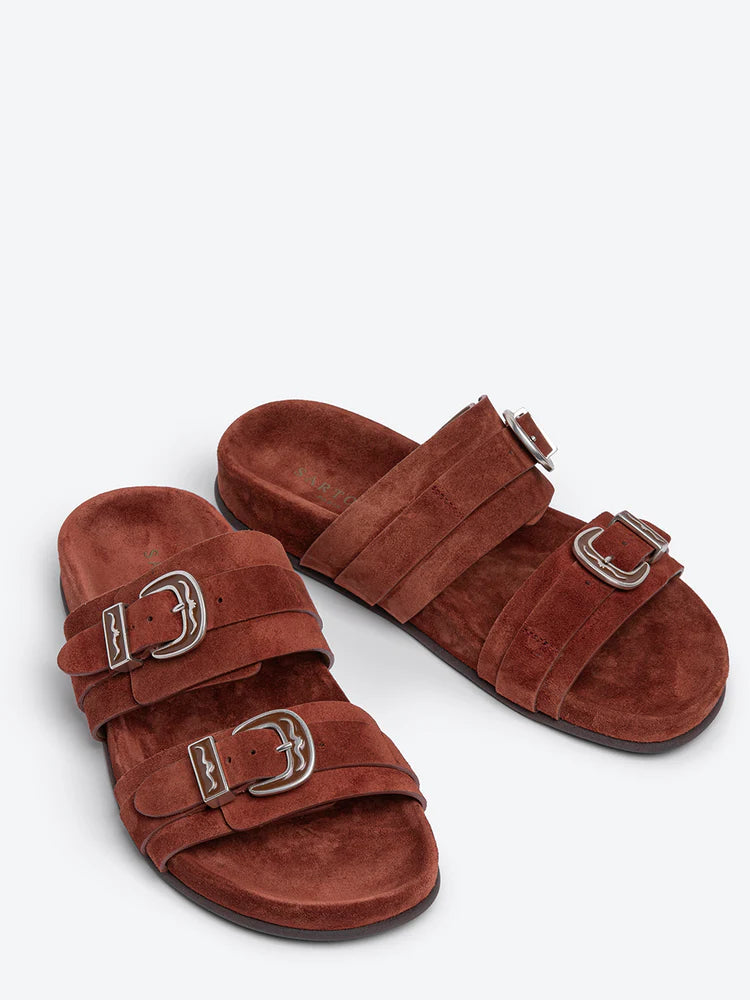 SARTORE <br> Mule <br> Daim Terracota