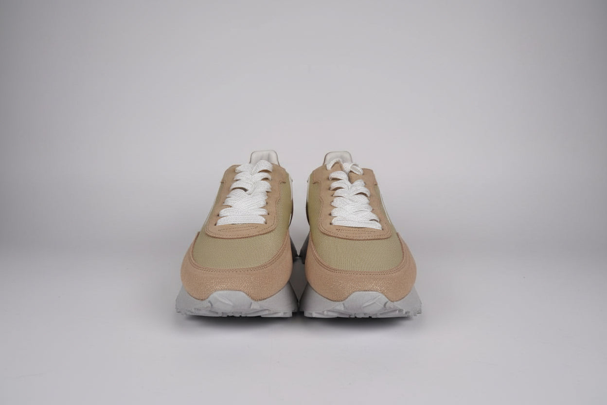 GHŌUD <br> Baskets RUSH ONE LOW <br> GOLD BRONZE
