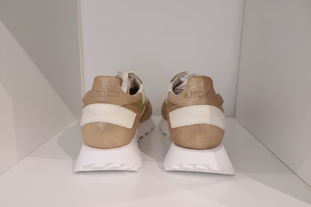 GHŌUD <br> Baskets RUSH ONE LOW <br> GOLD BRONZE